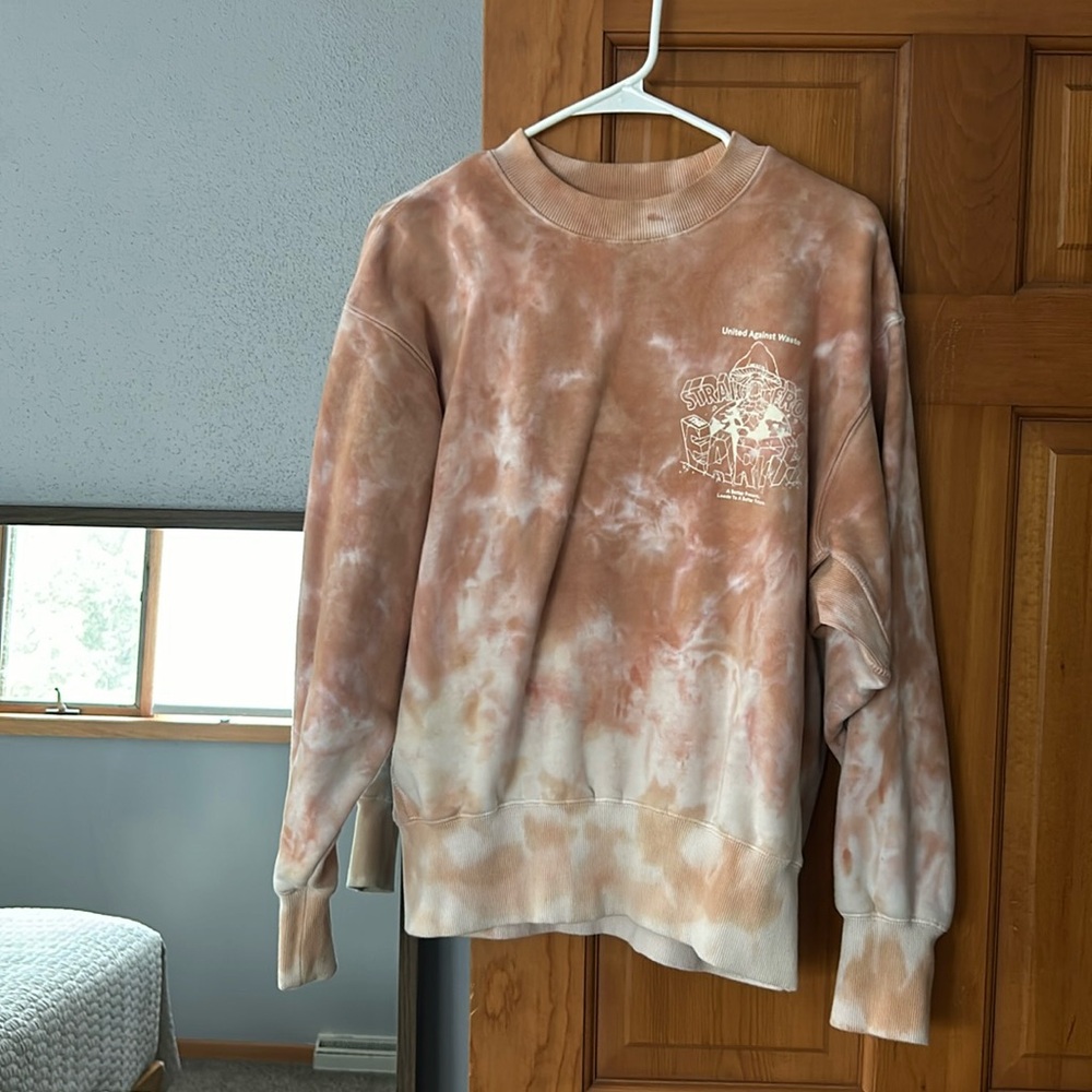 H&M Straight From Earth sweatshirt. Medium or Oversized SM